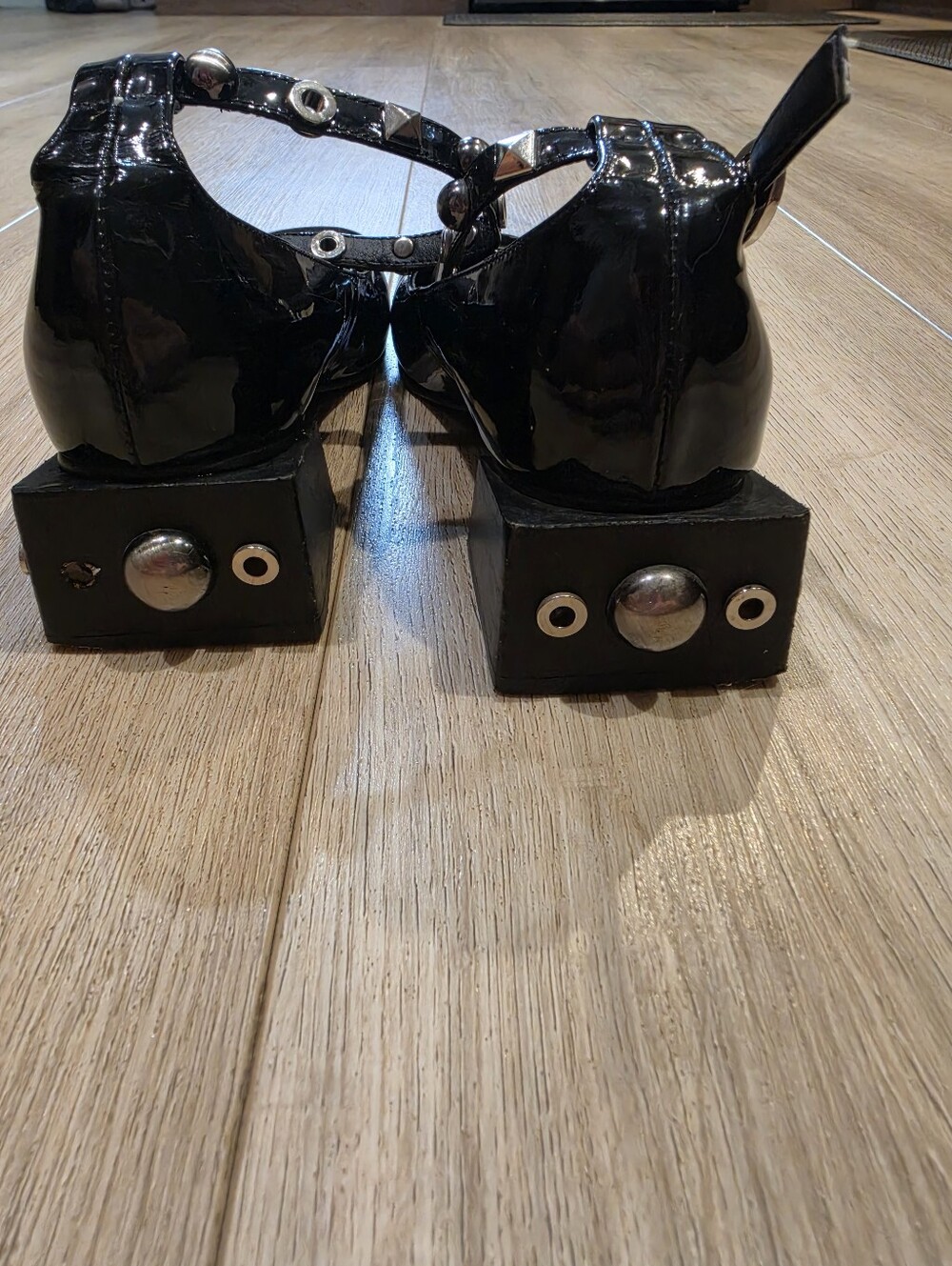 MODERN ALCHEMIST Innocence Ornament Mary Jane Black Patent Heels Size 6.5 - Picture 9 of 10